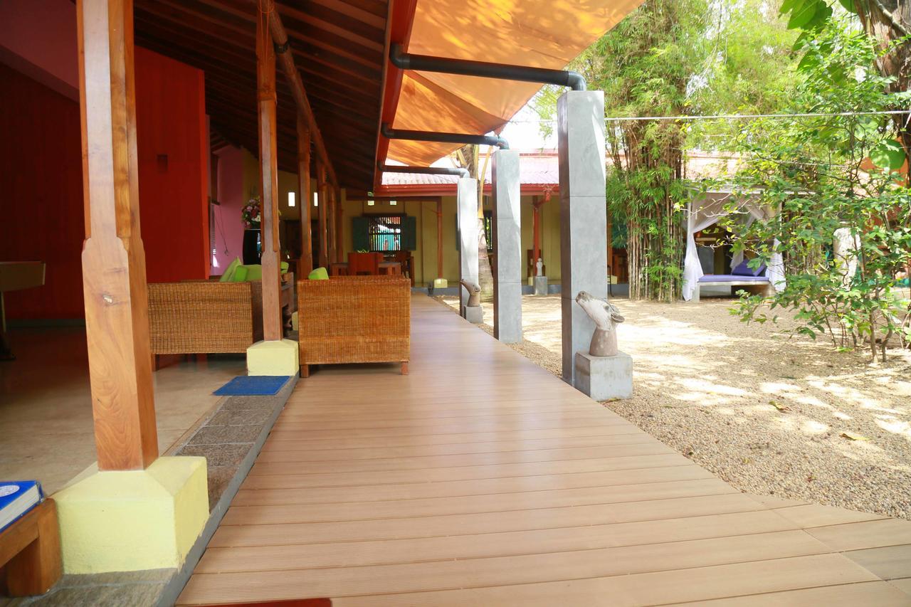 Dickman Resort "The Boutique Hotel" Negombo Bagian luar foto